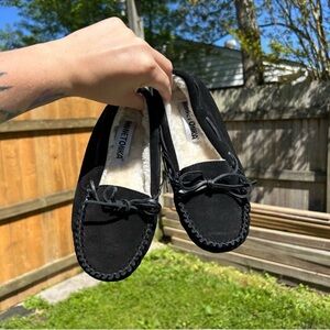 Minnetonka Fur lined Slippers Moccasins Lynda Trapper Women's 5‎